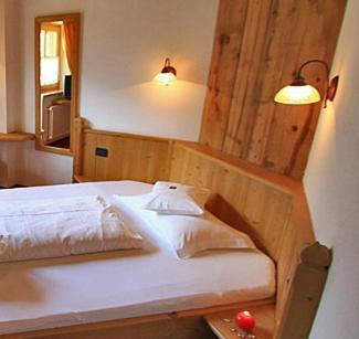 Hotel Garni San Nicolo Pozza di Fassa Exterior foto